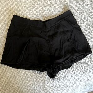 Aritzia | Wilfred Shorts